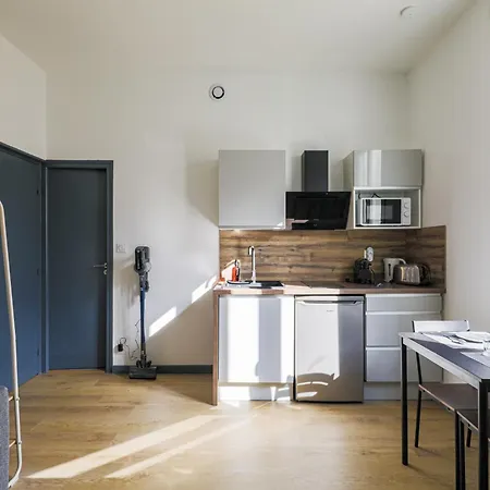 Apartment Le Croizat 3. Parking. Clim. Buanderie